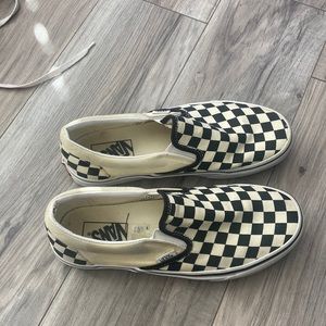 Checkered slip on vans. Only worn a few times size (mens 7.5) (womens 9)